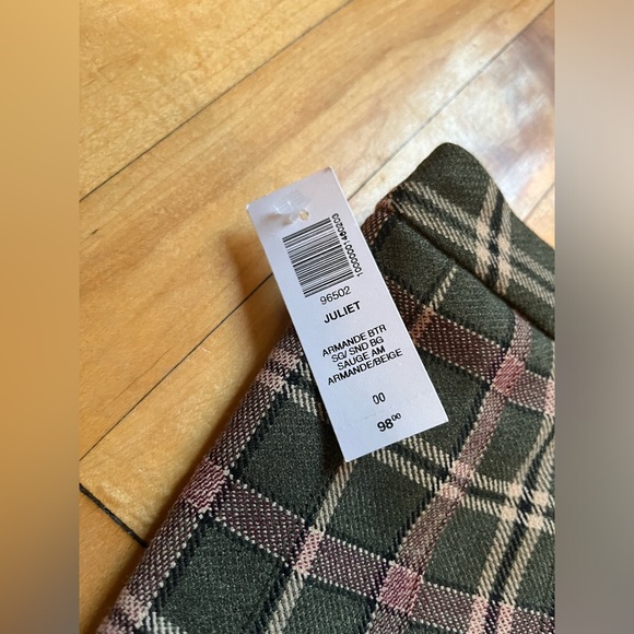 Jupe Aritzia 00 Skirt - Picture 3 of 4